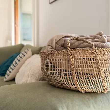 Charmant T3 Entre Plages Et Village Lesclesdenicole Apartment Le Pradet